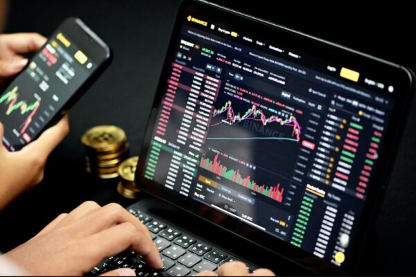 VoliaInvest-AG.com